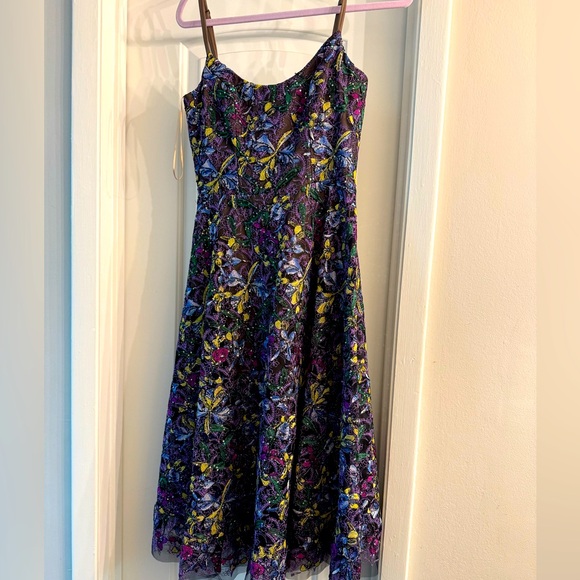 Dress The Population Uma Midi Dress in Amethyst Multi Sequin A-Line Floral - Picture 3 of 3